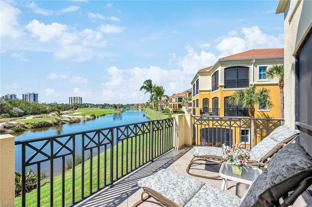 1470 Borghese LN 201 NAPLES, FL 34114
