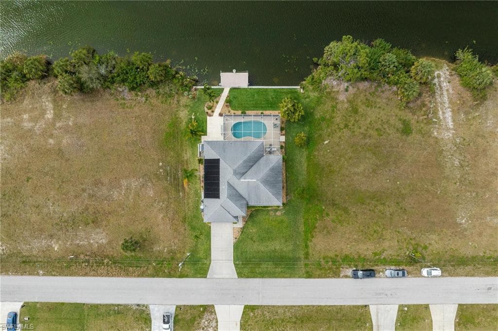 1904 NE 19th AVE CAPE CORAL, FL 33909