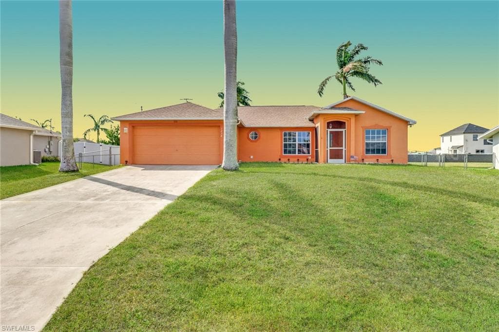 1234 4th PL CAPE CORAL, FL 33991