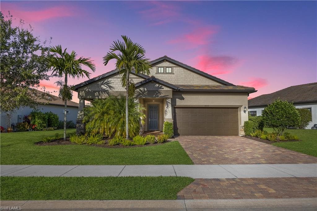14252 arrow point CT ESTERO, FL 33928