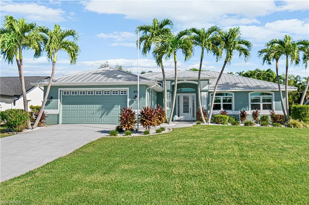 1513 SW 49th TER CAPE CORAL, FL 33914