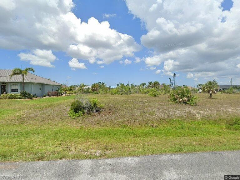 9399 Rosebud CIR PORT CHARLOTTE, FL 33981