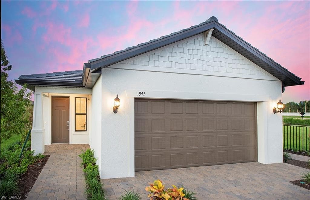 1945 Yellowfin CIR NAPLES, FL 34114