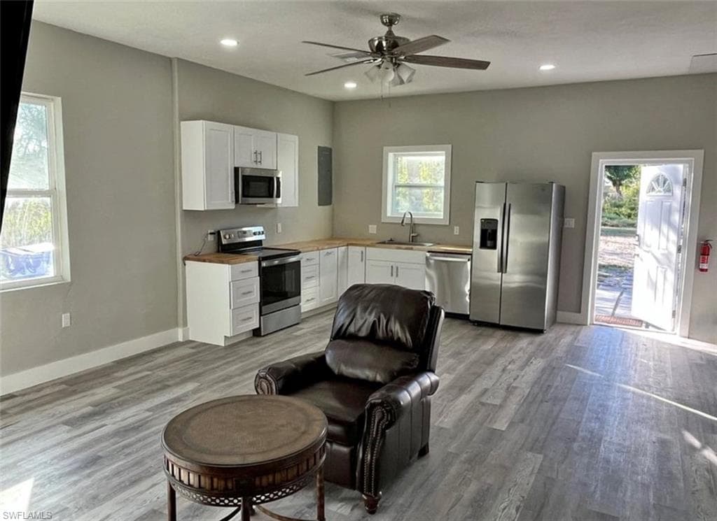 2640 Larmie ST FORT MYERS, FL 33916