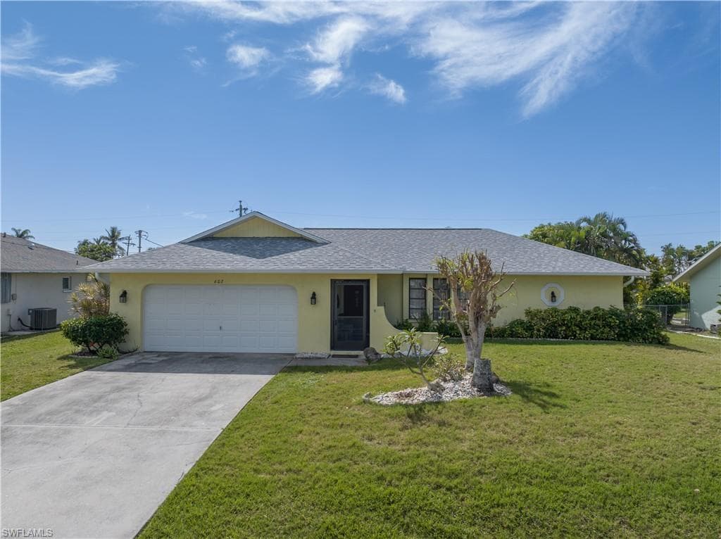 602 Gleason PKWY CAPE CORAL, FL 33914