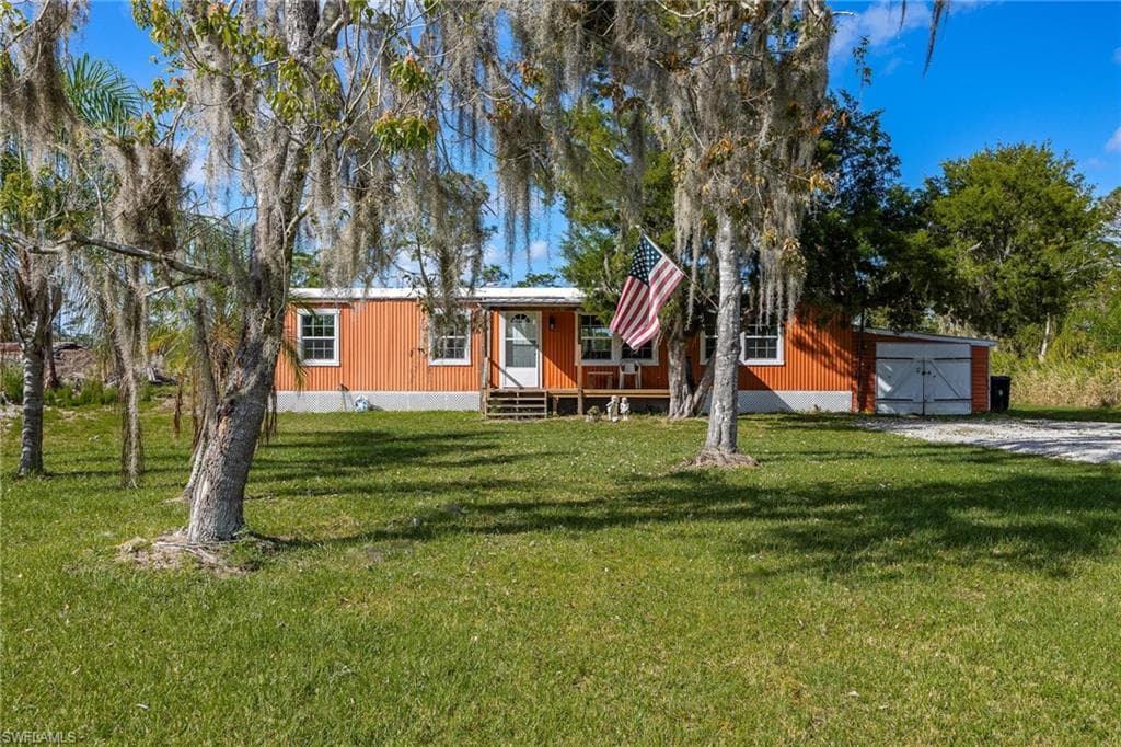 1315 Sunset TRL LABELLE, FL 33935