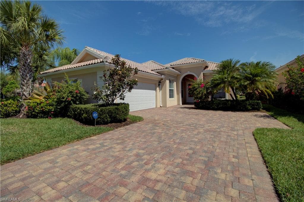 7791 Tommasi CT NAPLES, FL 34114