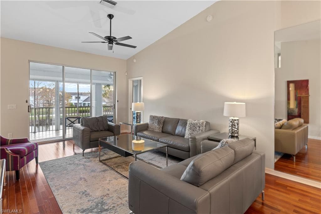 5970 Pinnacle LN 2803 NAPLES, FL 34110