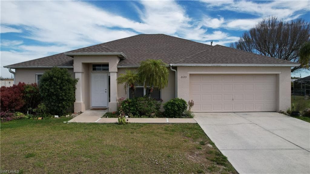 2123 NE 22nd PL CAPE CORAL, FL 33909