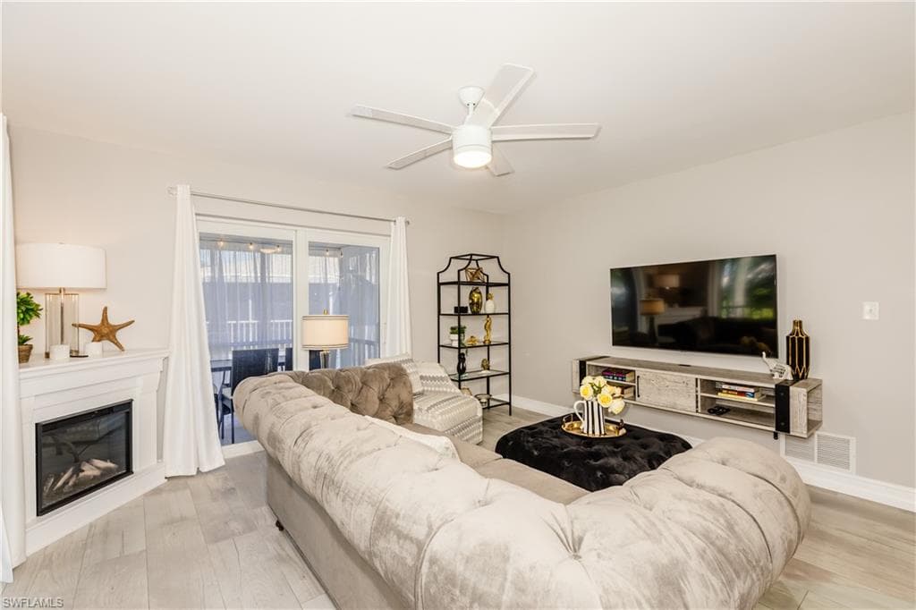 224 Palm DR 46-8 NAPLES, FL 34112