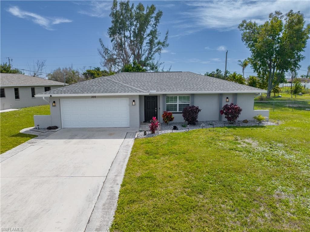 330 SW 28th TER CAPE CORAL, FL 33914