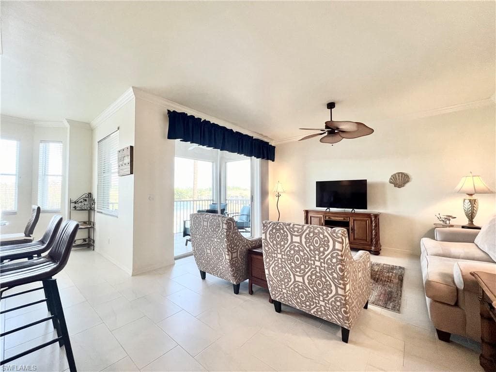 8555 Naples Heritage DR 236 NAPLES, FL 34112