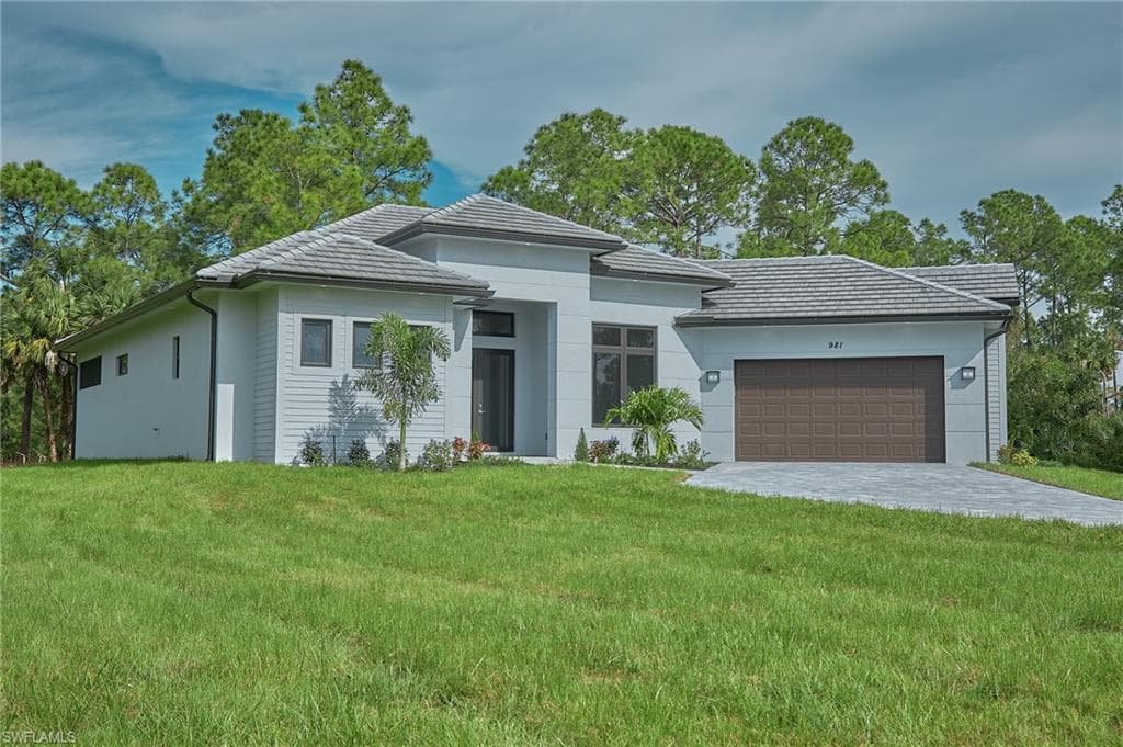3142 4th ST NE NAPLES, FL 34120
