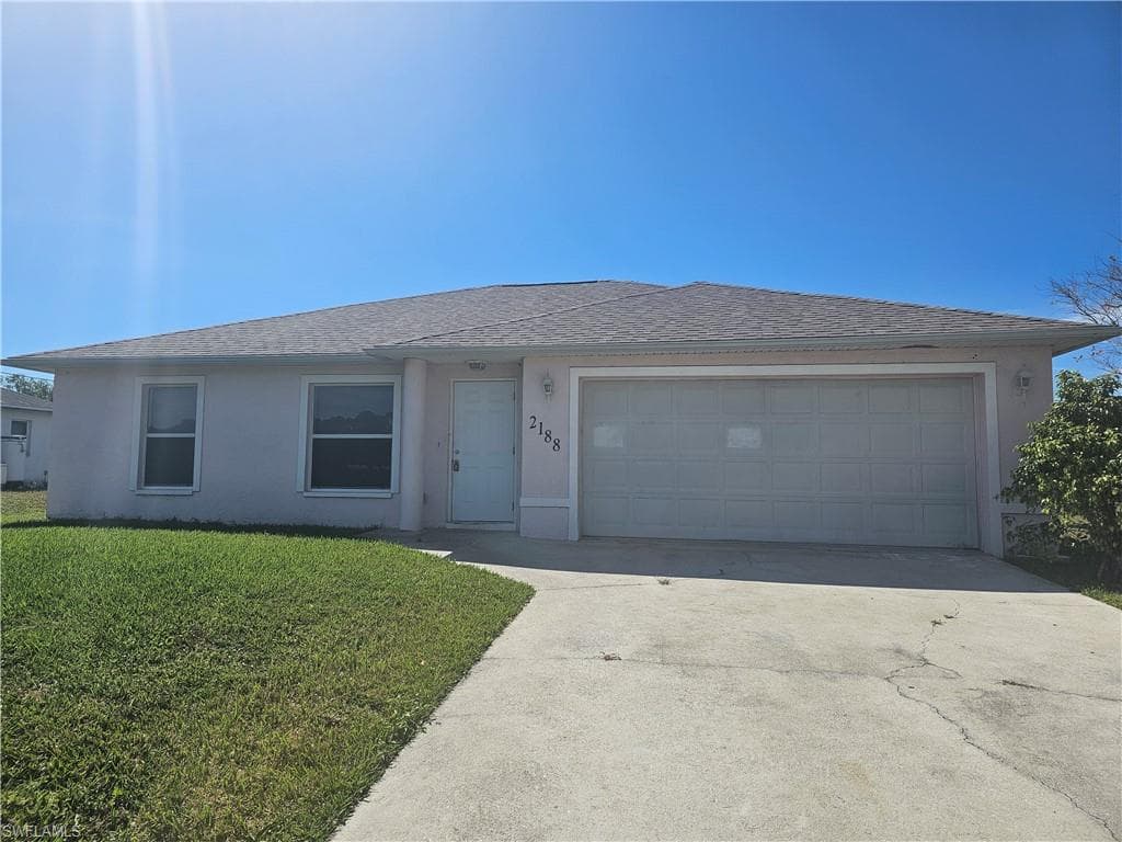 2188 Lincoln Park AVE ALVA, FL 33920