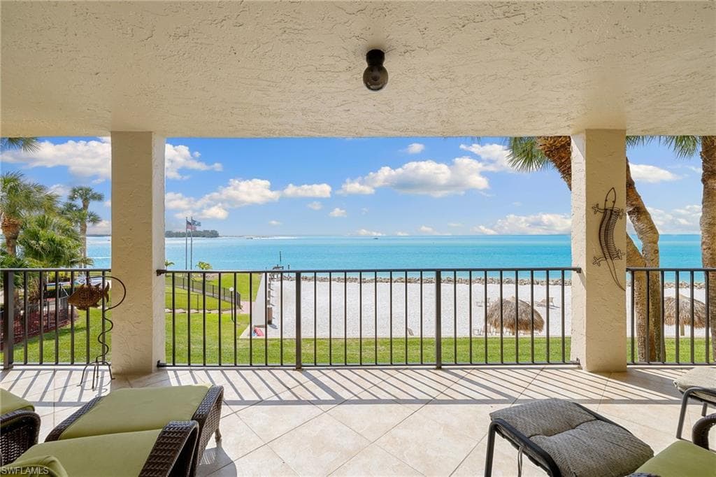 1090 Collier BLVD 216 MARCO ISLAND, FL 34145