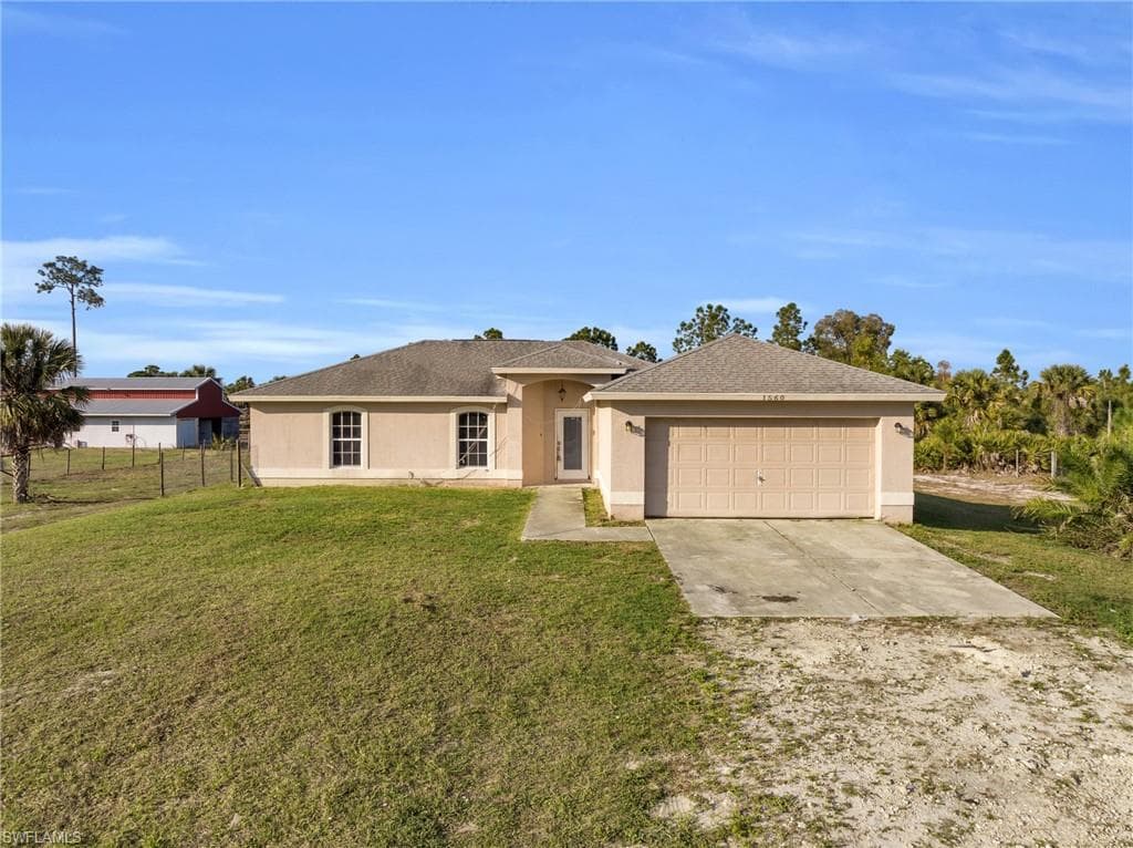 1560 Sugarberry ST NAPLES, FL 34120