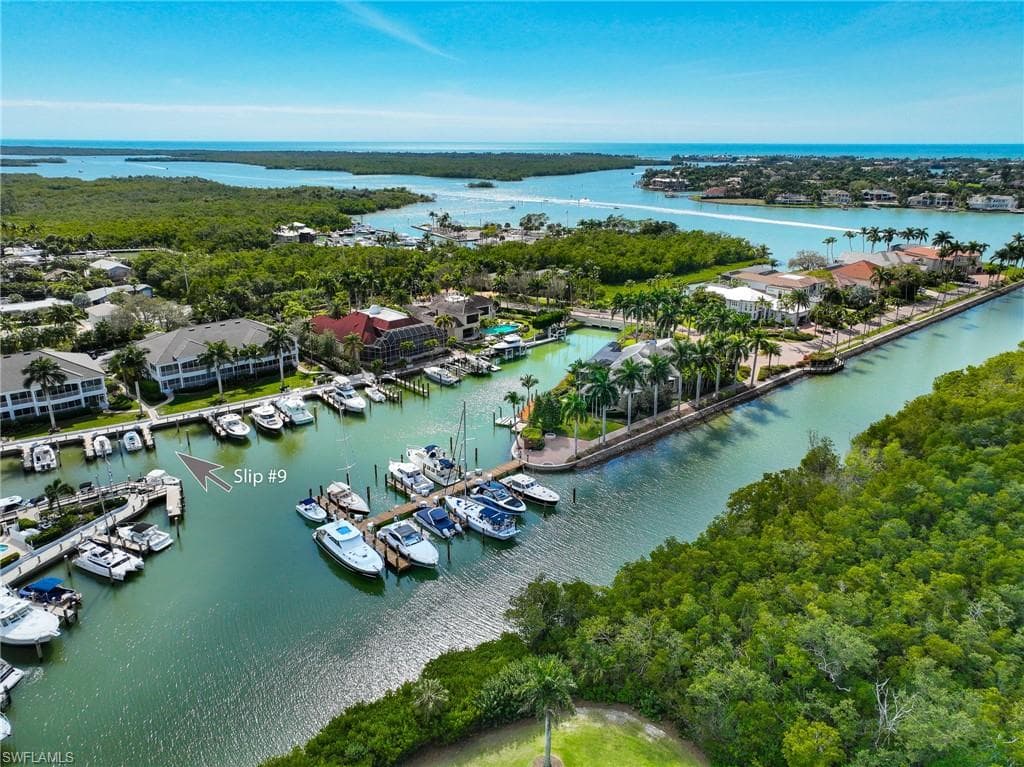 1777 Gulfstar DR S NAPLES, FL 34112