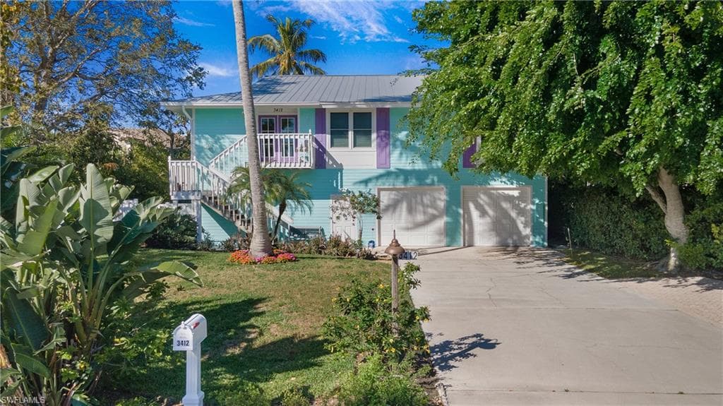 3412 Lakeview DR NAPLES, FL 34112