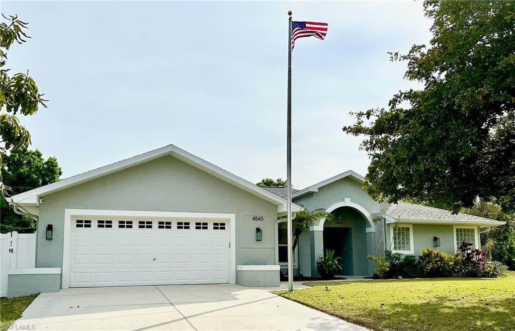 4543 Santiago LN BONITA SPRINGS, FL 34134