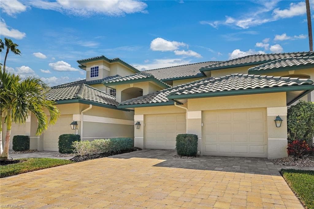 24633 Ivory Cane DR 103 BONITA SPRINGS, FL 34134