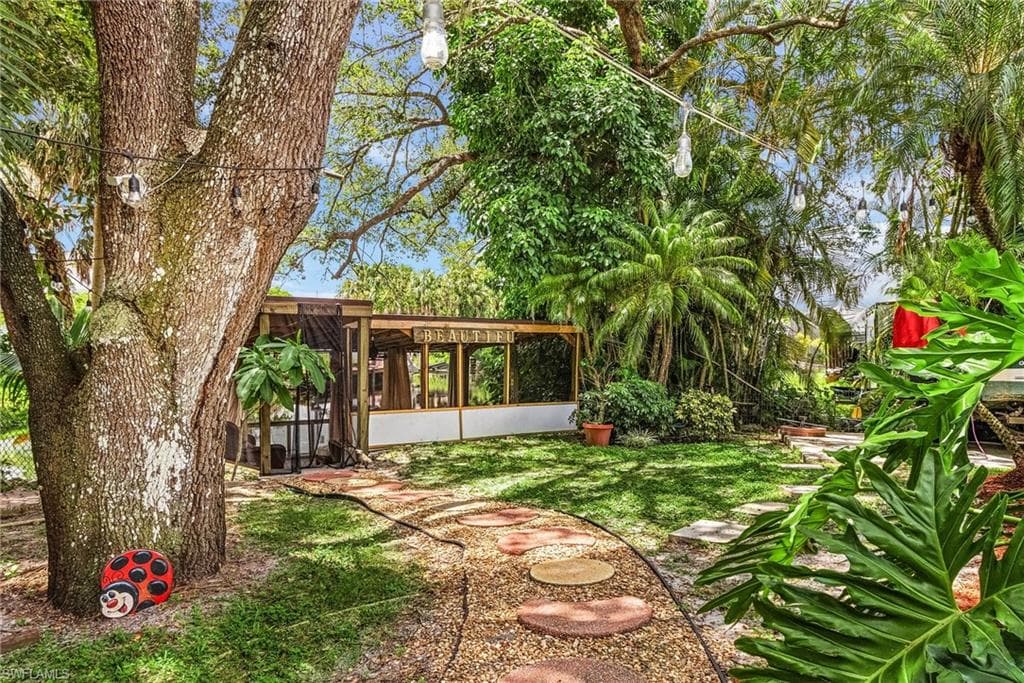 13529 Island RD FORT MYERS, FL 33905