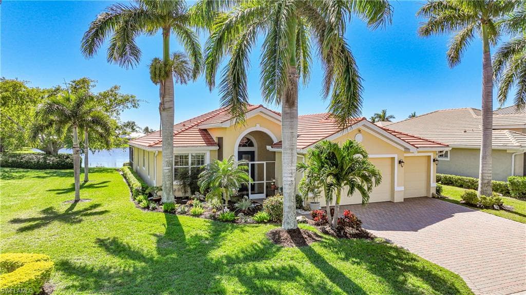 2600 Stonyhill CT CAPE CORAL, FL 33991