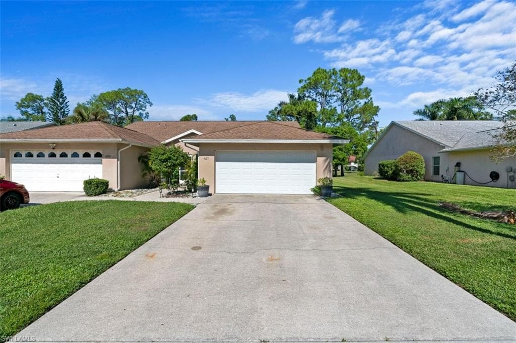 627 Saint Andrews BLVD NAPLES, FL 34113