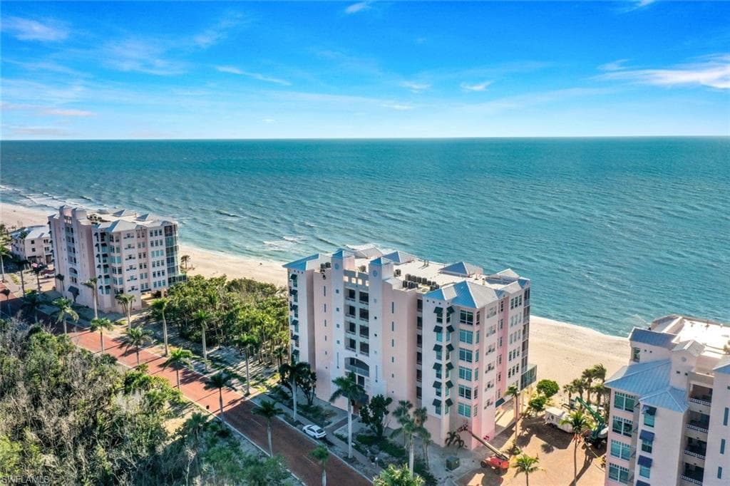 255 BAREFOOT BEACH BLVD SW 404 BONITA SPRINGS, FL 34134