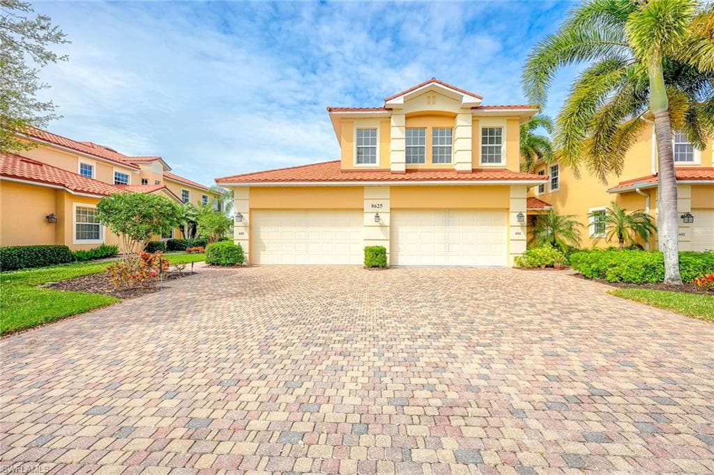 8625 Champions PT 603 NAPLES, FL 34113
