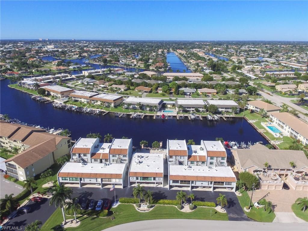 4210 SE 20th PL B1 CAPE CORAL, FL 33904