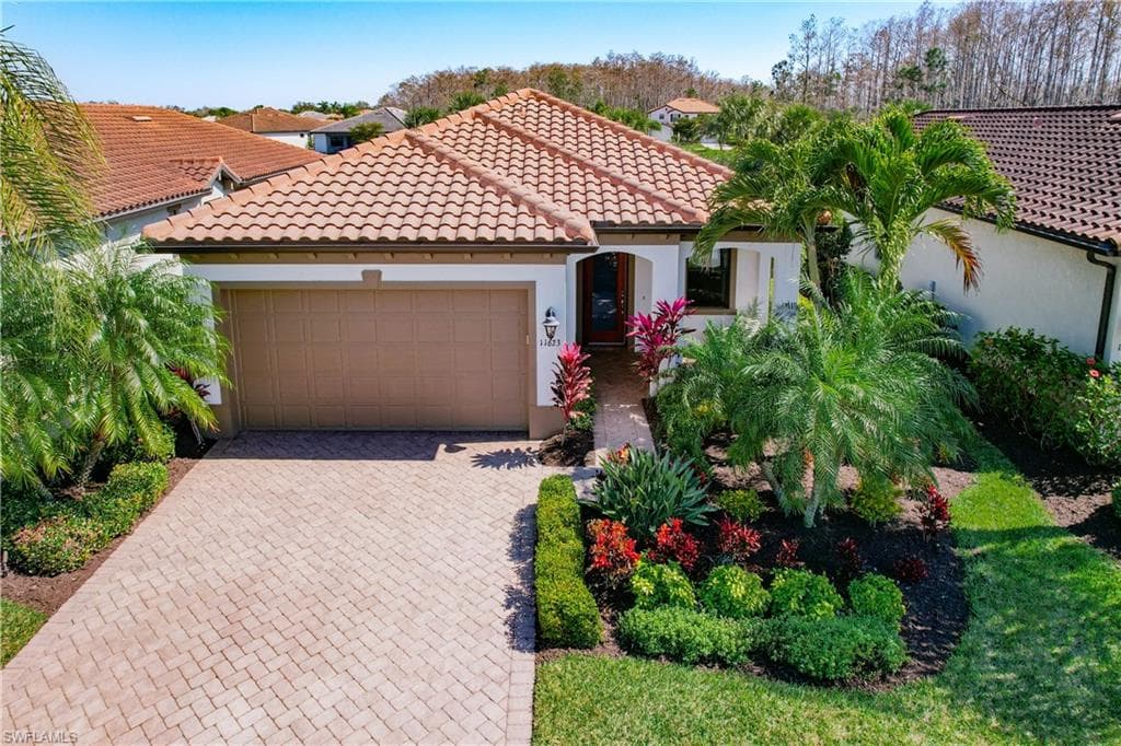 11623 Golden Oak TER FORT MYERS, FL 33913