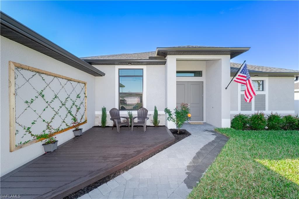 400 NW 3rd LN CAPE CORAL, FL 33993