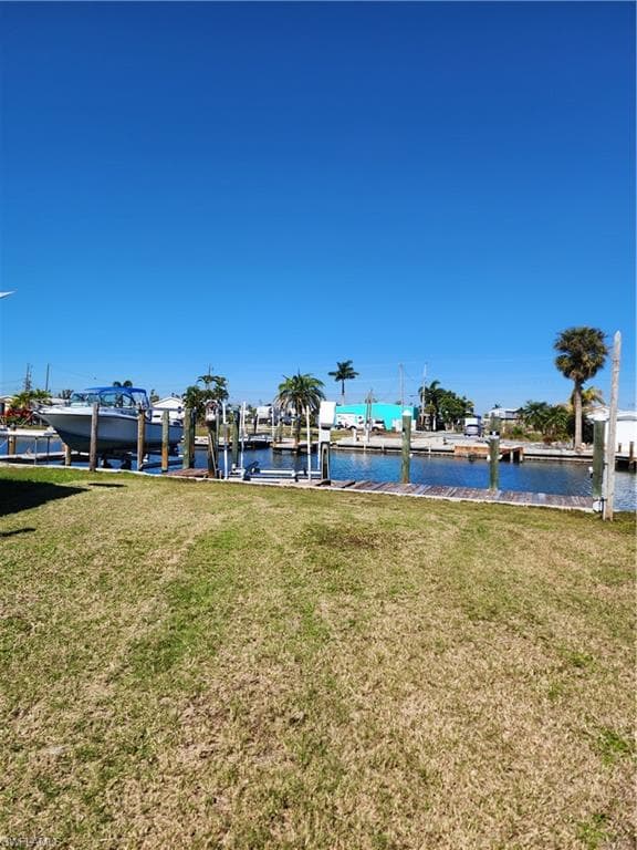 3868 Coconut DR ST. JAMES CITY, FL 33956