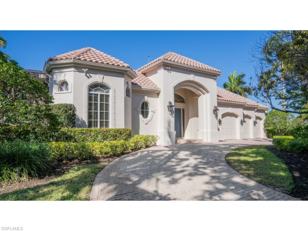 2530 Half Moon WALK NAPLES, FL 34102