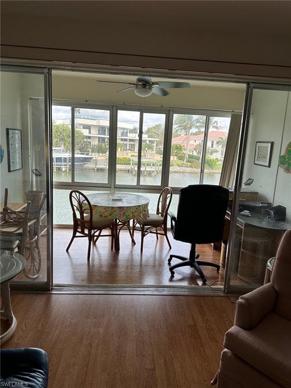 1550 Gulf Shore BLVD N E4 NAPLES, FL 34102