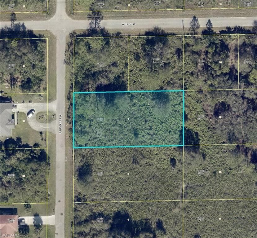 1420 Prospect AVE LEHIGH ACRES, FL 33972