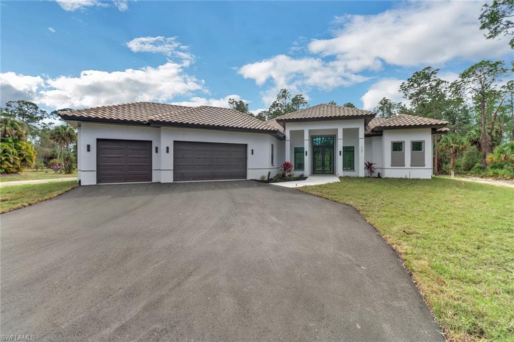 2780 14th AVE NE NAPLES, FL 34120