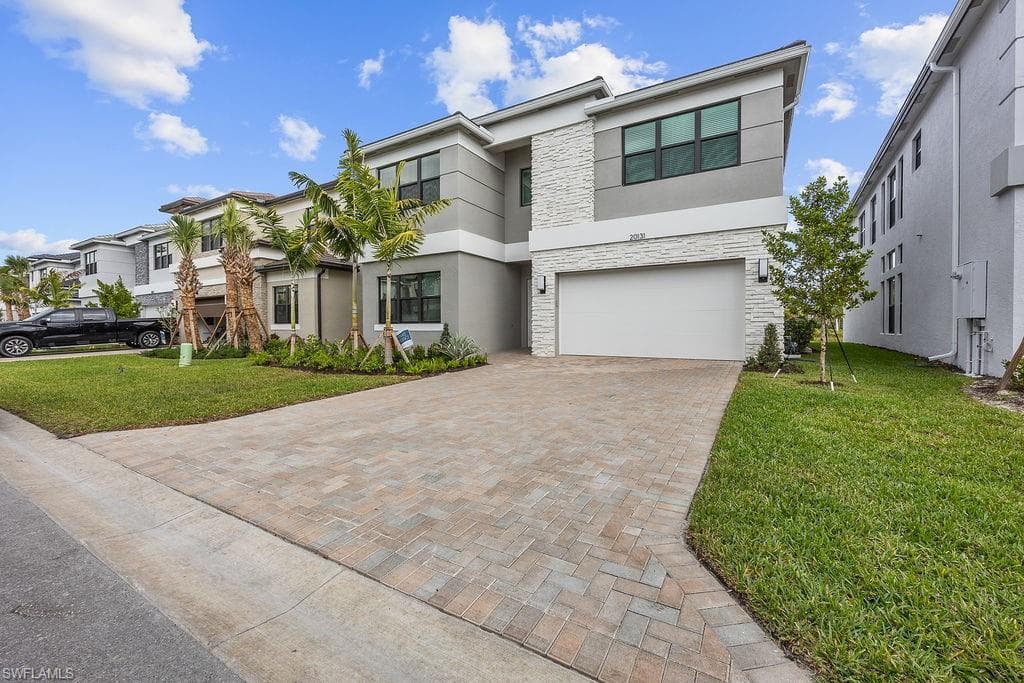 20135 Camellia Crosse LN ESTERO, FL 33928