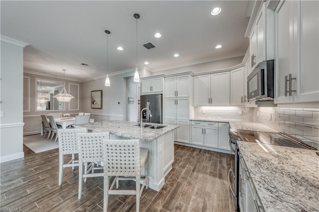 5927 Haiti DR NAPLES, FL 34113