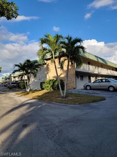 6731 Winkler RD 206 FORT MYERS, FL 33919