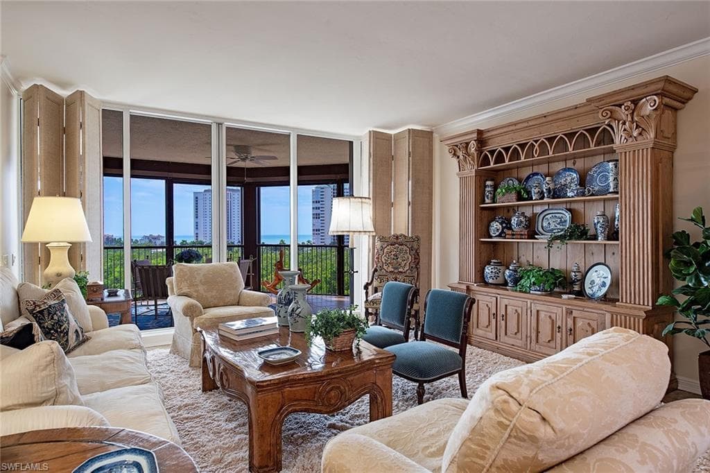 8960 Bay Colony DR 604 NAPLES, FL 34108