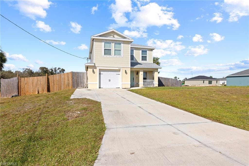 3506 E Gator CIR CAPE CORAL, FL 33909