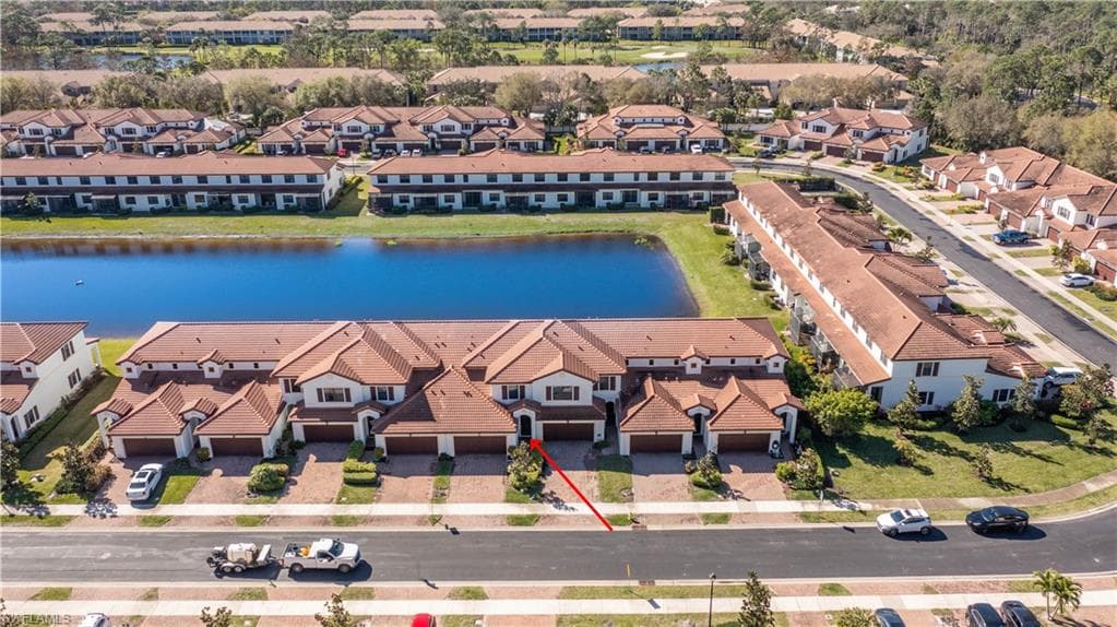 7972 Bristol CIR NAPLES, FL 34120