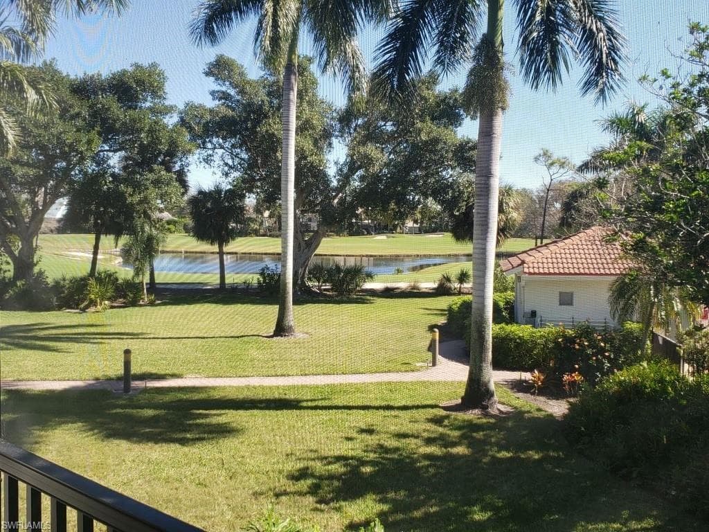 5930 Via Lugano 203 NAPLES, FL 34108
