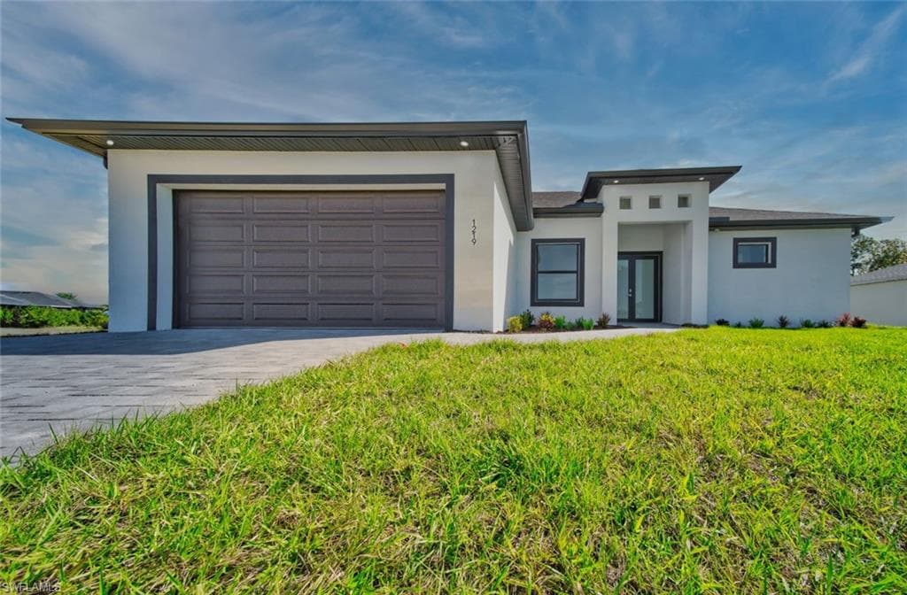 1219 NE 19th PL CAPE CORAL, FL 33909