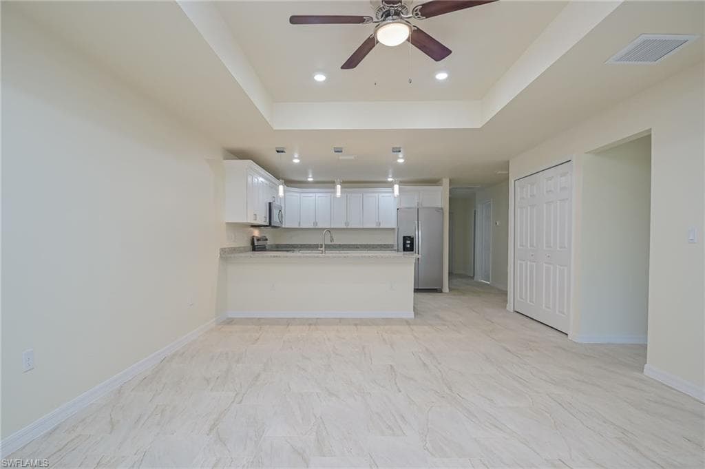 2100 Fountain ST FORT MYERS, FL 33916