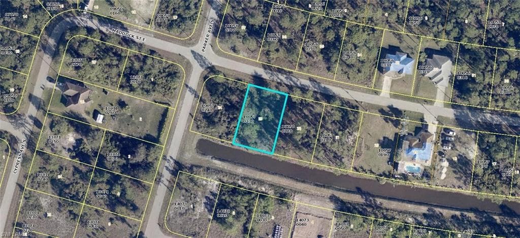 1016 Maddock ST E LEHIGH ACRES, FL 33974
