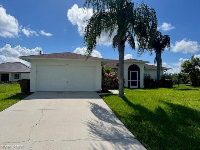 912 Allman AVE LEHIGH ACRES, FL 33971