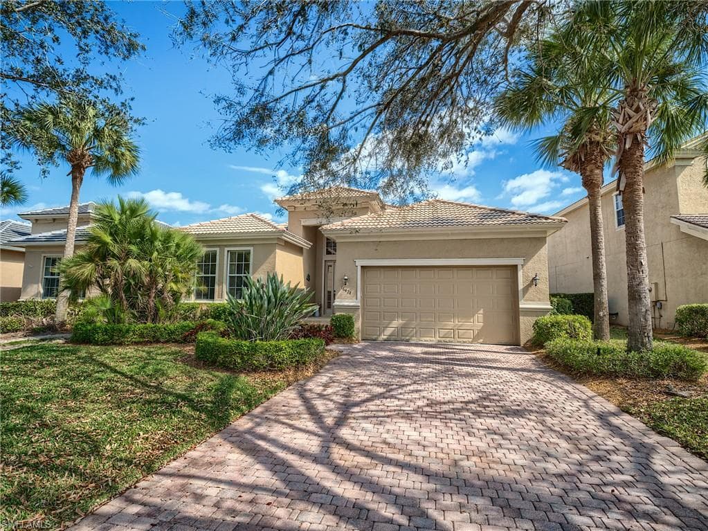 16428 Crown Arbor WAY FORT MYERS, FL 33908