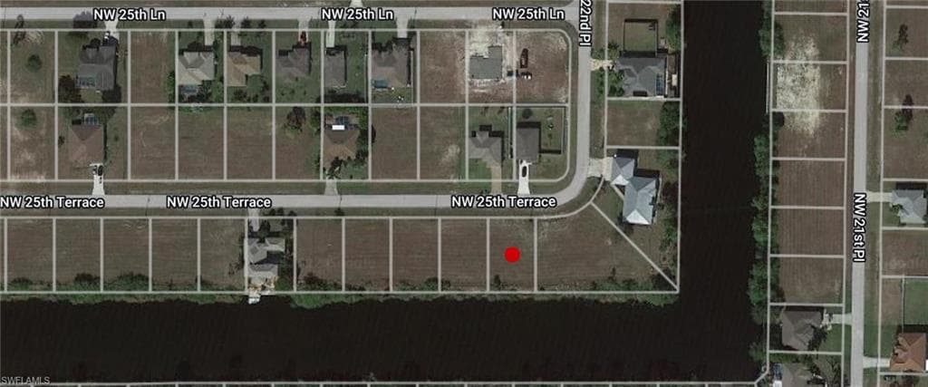 2208 NW 25th TER CAPE CORAL, FL 33993